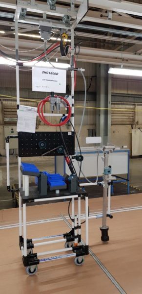 20180913_140407 Lean Manufacturing Automotive Industry - Work station trolley