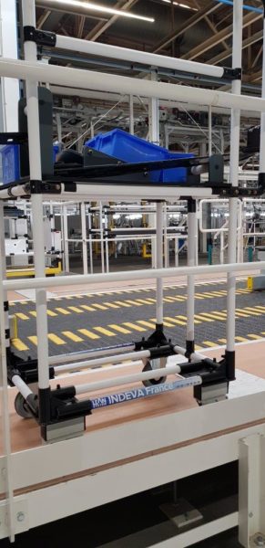 20180913_144154 Work station trolley along production line